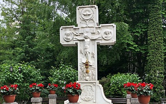 Покровский монастырь, Даниловское кладбище, Новоспасский монастырь