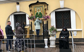 К святым мощам Матроны Московской +  Даниловское кладбище