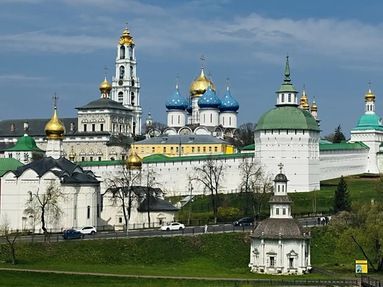 Деулино. Лавра. Источник 