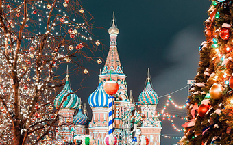 Москва Новогодняя с Дедом Морозом и Снегурочкой.