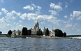 Нило-Столобенская пустынь. Оковецкий Источник. Ржевский мемориал Советскому солдату