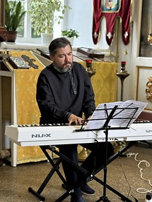 Храм Всех Святых . С Мини концертом 